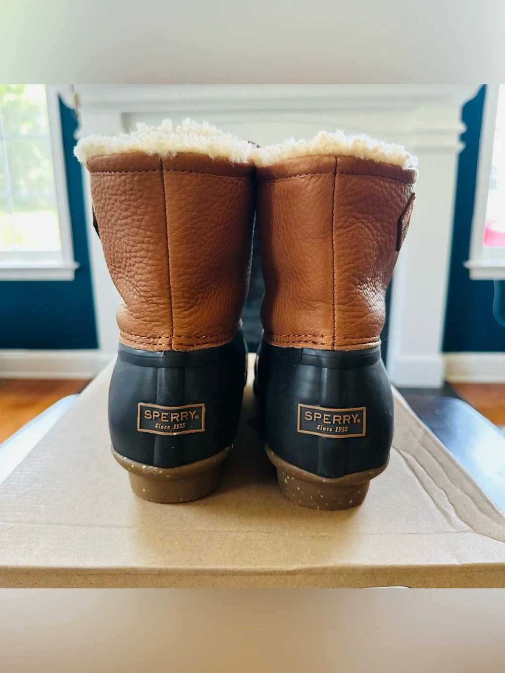 Size 7.5M NEW Sperry Women’s Saltwater Lux Winter Boots Tan STS 84371